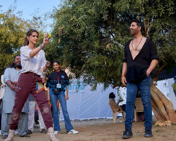 bachchhan paandey 5 3