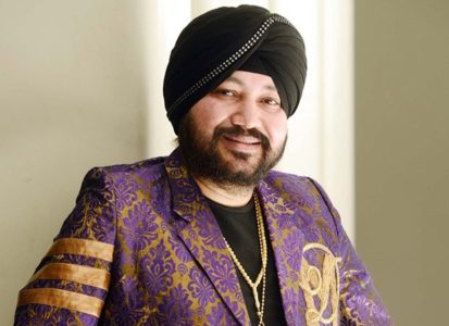 Daler Mehndi Gives A Special Gift To Rajasthan Folk Singer Mame Khan's  Daughter On Her Wedding