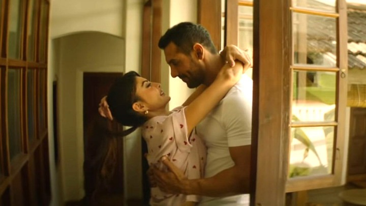 Ik Tu Hai – Attack | John Abraham, Jacqueline Fernandez Ik Tu Hai – Attack | John Abraham, Jacqueline Fernandez