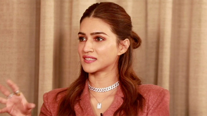 LOL- Kriti Sanon: “If Bachchhan Paandey & Bala ask me out for a date, I’d choose…”| Rapid Fire LOL- Kriti Sanon: “If Bachchhan Paandey & Bala ask me out for a date, I’d choose…”| Rapid Fire