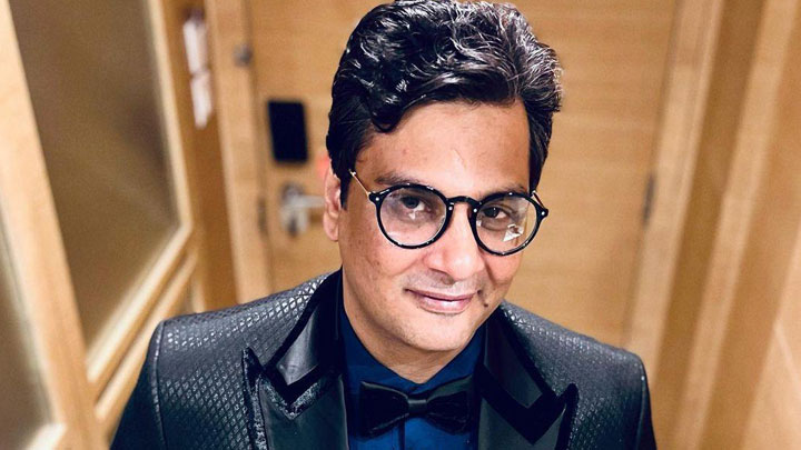 Mukesh Chhabra: “Shah Rukh Khan, itna charm kaise hai aapke paas? thoda sa…”| Rapid Fire Mukesh Chhabra: “Shah Rukh Khan, itna charm kaise hai aapke paas? thoda sa…”| Rapid Fire