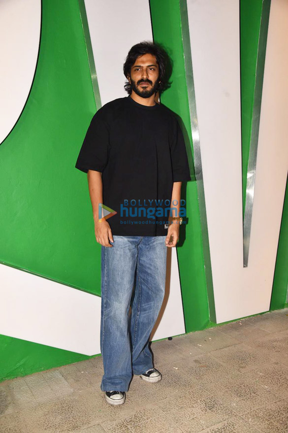 photos anil kapoor sonam kapoor ahuja arjun kapoor and others snapped attending vegnonveg store launch 4