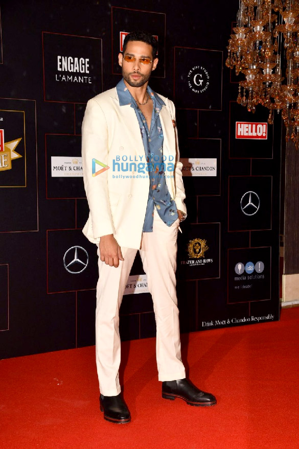 photos celebs snapped attending the hello hall of fame awards1 4