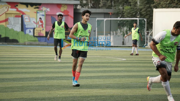 Photos: Ishaan Khatter, Ibrahim Ali Khan, Karan Wahi and others snapped at an All-Star football match Photos: Ishaan Khatter, Ibrahim Ali Khan, Karan Wahi and others snapped at an All-Star football match