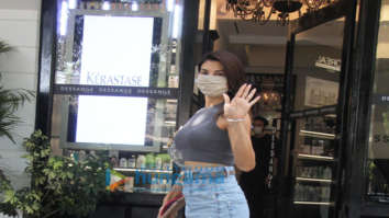 Photos: Jacqueline Fernandez spotted outside a salon in Bandra