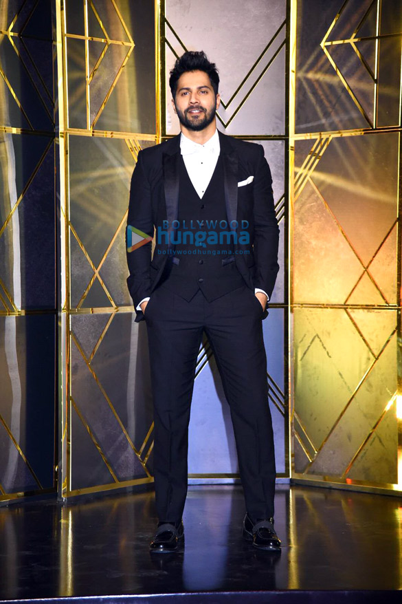 photos kajol karan johar and others snapped at the 50th birthday celebrations of dharma productions ceo apoorva mehta1 32