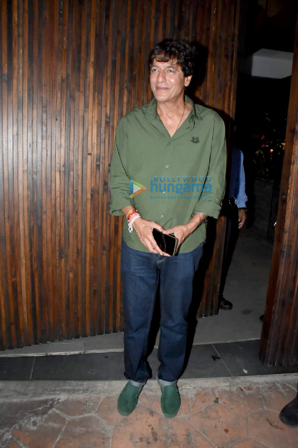 photos katrina kaif vicky kaushal karan johar and others snapped at farhan akhtars house in bandra 3
