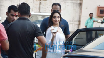 Photos: Kiara Advani snapped in Bandra