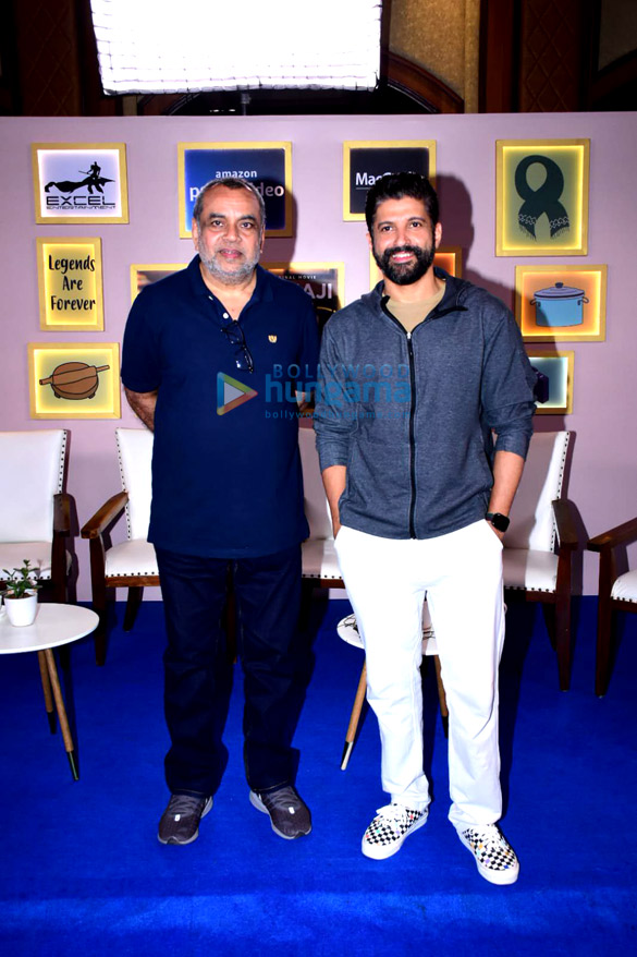 Photos: Paresh Rawal and Farhan Akhtar strike a pose at an event at Taj in Mumbai Photos: Paresh Rawal and Farhan Akhtar strike a pose at an event at Taj in Mumbai