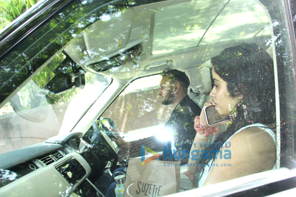 photos pooja hegde janhvi kapoor and ileana dcruz spotted outside pilates studio 4