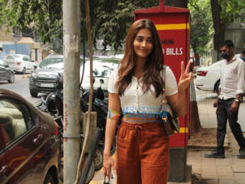 Photos: Pooja Hegde spotted with her mother outside a jewellery shop in Bandra