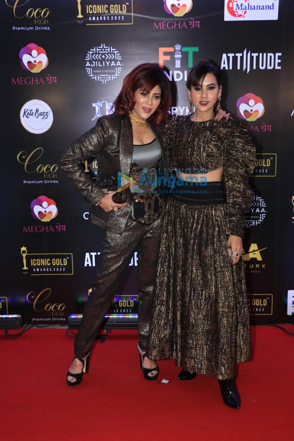 photos sharvari wagh sharib hashmi and other celebs grace the red carpet event of iconic gold awards 2022 11