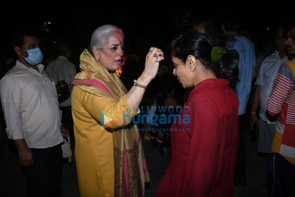 photos shatrughan sinha and poonam sinha attend holi puja 1