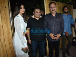 Photos: Shilpa Shetty spotted in an all-white outfit at Binge by Bastian in Khar