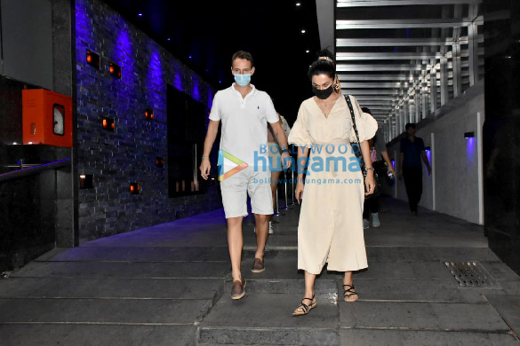 photos taapsee pannu spotted with friend at hakkasan in bandra 2