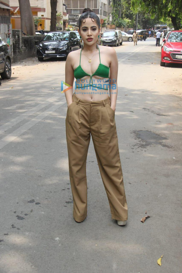 photos urfi javed spotted in santacruz 2