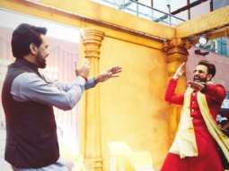Union Minister Anurag Thakur grooves with Ranveer Singh on ‘Malhari’ at India Expo in Dubai