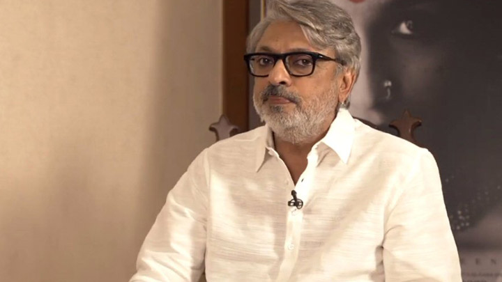 WOW- Sanjay Leela Bhansali couldn’t say cut for Alia Bhatt’s this scene in Gangubai Kathiawadi WOW- Sanjay Leela Bhansali couldn’t say cut for Alia Bhatt’s this scene in Gangubai Kathiawadi