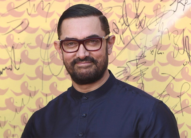 Aamir Khan drops another video teasing fans about his 'kahaani'!