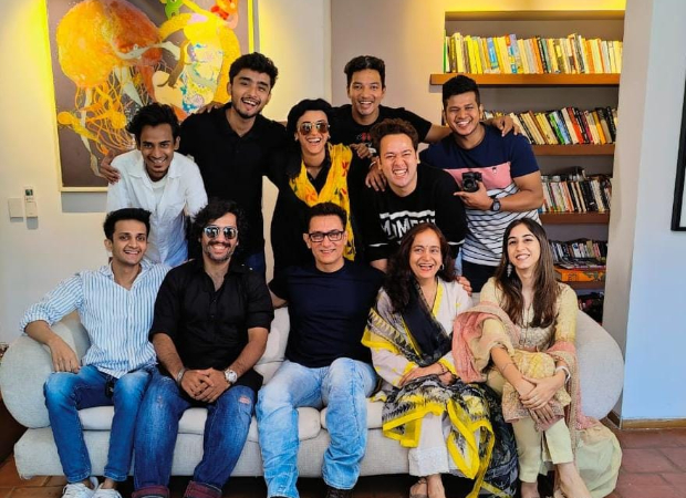 Aamir Khan grooves on 'Dhol Jageero Da' with influencer Ruhee Dosani during Baisakhi celebrations, watch video Aamir Khan grooves on 'Dhol Jageero Da' with influencer Ruhee Dosani during Baisakhi celebrations, watch video