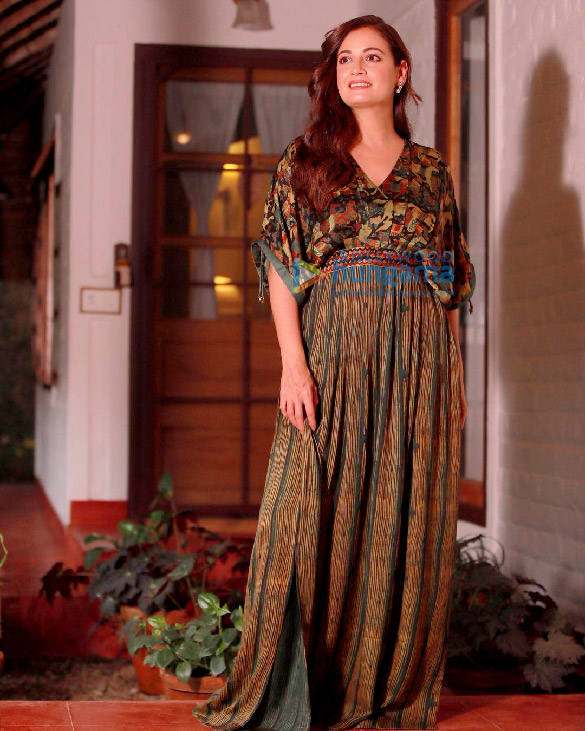 dia mirza 00 2