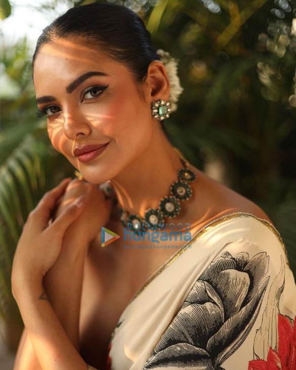 esha gupta 77 2 2