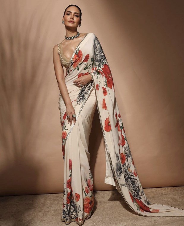 Esha Gupta looks scintillating in Rohit Bal's floral saree and beige deep neck blouse