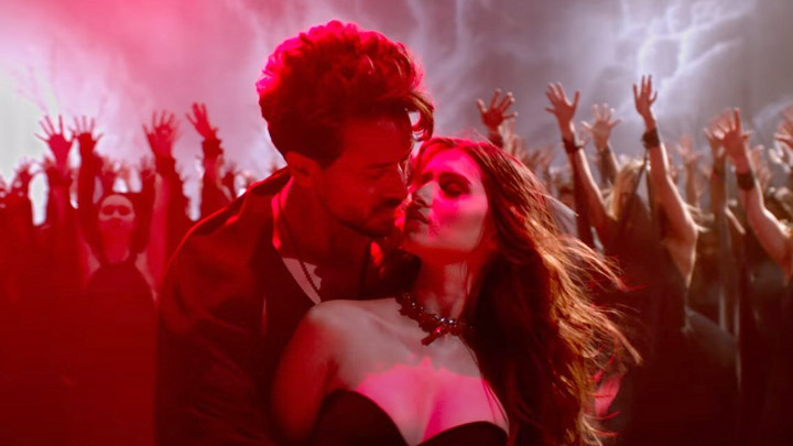 Jalwanuma Song: Heropanti 2 | Tiger Shroff, Tara Sutaria Jalwanuma Song: Heropanti 2 | Tiger Shroff, Tara Sutaria