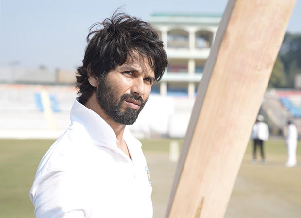 Jersey Box Office Estimate Day 2: Shows a 50% growth on Saturday; collects Rs. 5.60 crores Jersey Box Office Estimate Day 2: Shows a 50% growth on Saturday; collects Rs. 5.60 crores