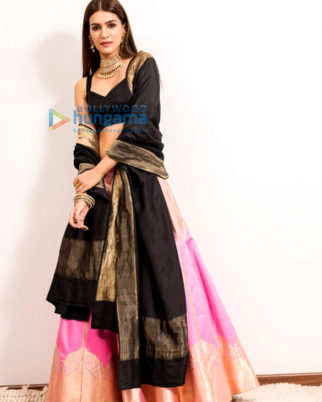 Celebrity Photos of Kriti Sanon