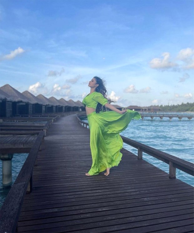 Mouni Roy is the ultimate diva in a green crop top and skirt in ...