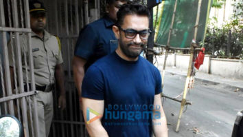 Photos: Aamir Khan snapped at a dubbing studio in Bandra
