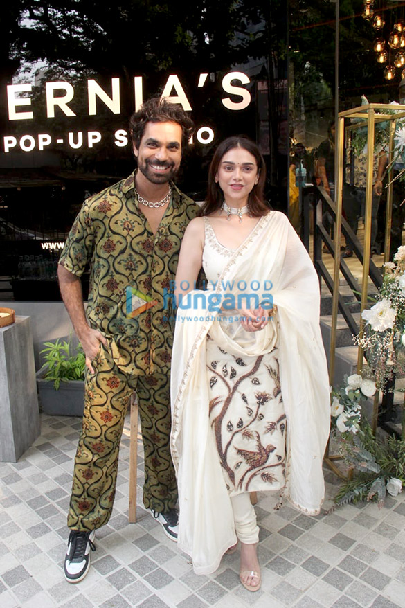 photos aditi rao hydari snapped at the unveiling of punit balanas spring collection at a store in bandra 3
