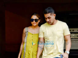 Photos: Amrita Arora with husband snapped to meet Malaika Arora post her accident at her residence in Bandra