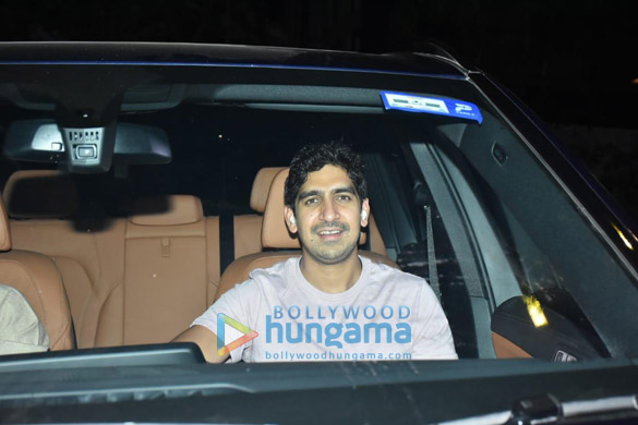 photos ayan mukerji snapped at ranbir kapoors house in bandra 4