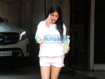 Photos: Janhvi Kapoor spotted outside a pilates studio