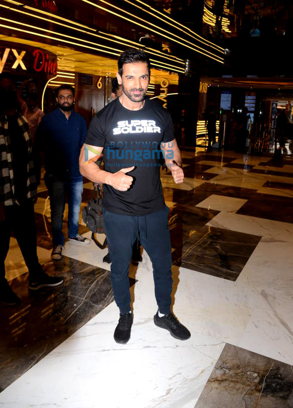 photos john abraham snapped at the launch of inox insta pay in goregaon 6