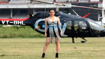 Photos: Kangana Ranaut arrives in a helicopter at the trailer launch of Dhaakad