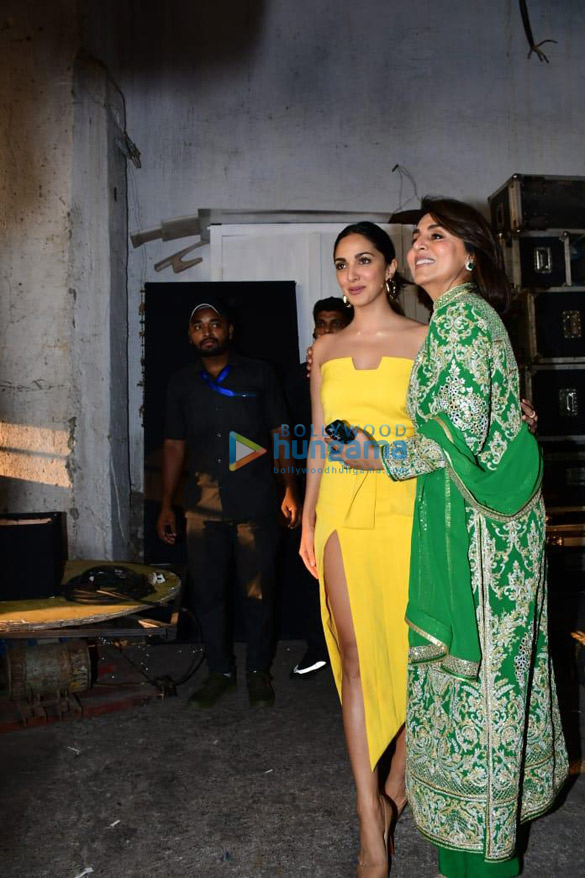photos karan kundra tejaswi prakash kiara advani and neetu singh snapped on the sets of dance deewane juniors 1