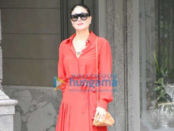 Photos: Kareena Kapoor Khan spotted at her father Randhir Kapoor's house