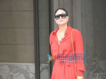 Photos: Kareena Kapoor Khan spotted at her father Randhir Kapoor's house