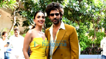 Photos: Kiara Advani and Kartik Aaryan twin in yellow as they get snapped during the promotions of Bhool Bhulaiyaa 2