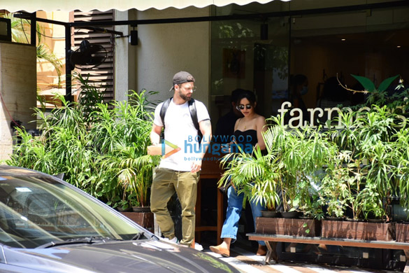 photos neha sharma snapped at farmers cafe in bandra 3