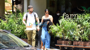 Photos: Neha Sharma snapped at Farmers’ Cafe in Bandra