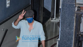 Photos: Ranbir Kapoor spotted in Bandra