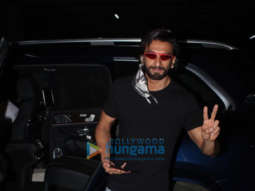 Photos: Ranveer Singh arrives in Mumbai from Delhi after Rocky Aur Rani Ki Prem Kahani shoot