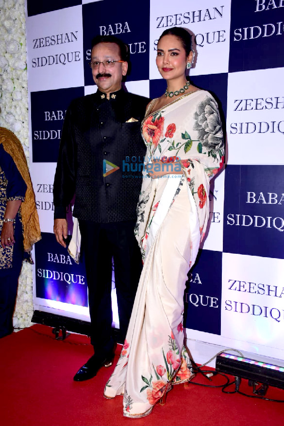 photos salman khan aahana kumra esha gupta zaheer iqbal and others snapped at baba siddiques iftaar party 6