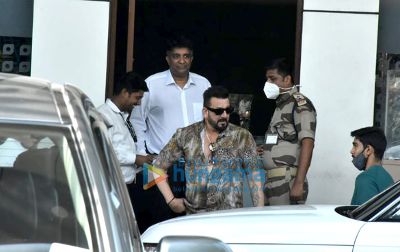 photos sanjay dutt and karan johar spotted at kalina airport 1