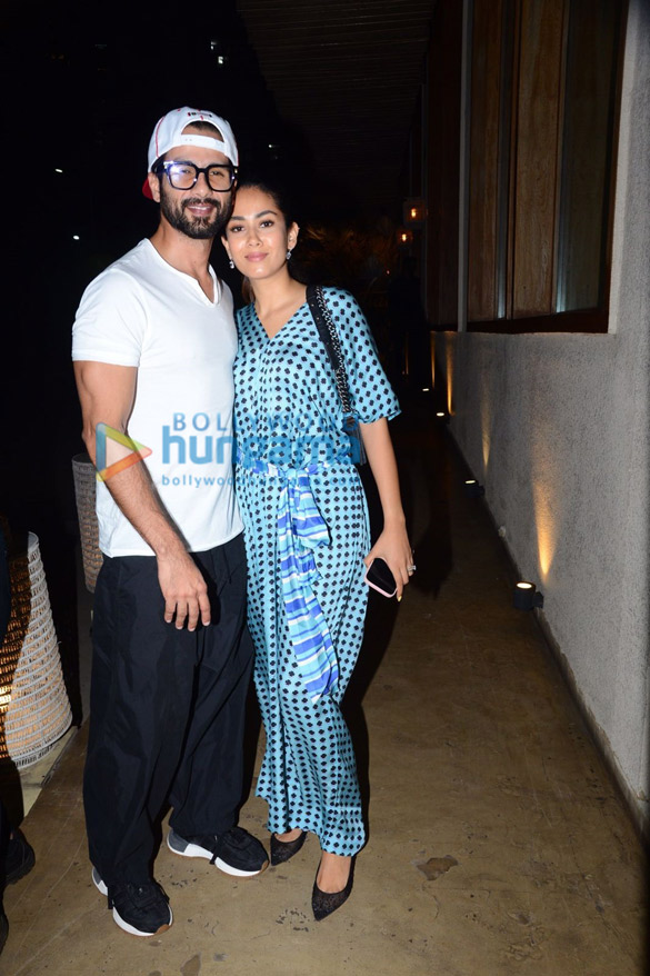 photos shahid kapoor and mira kapoor spotted at bastian in worli 3