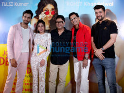 Photos: Tulsi Kumar, Bhushan Kumar and others at the song launch of Tulsi Kumar’s single ‘Jo Mujhe Deewana Kar De’
